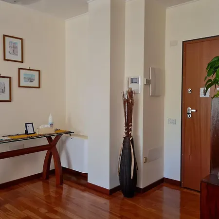 Casa Orchidea * 卡利亚里